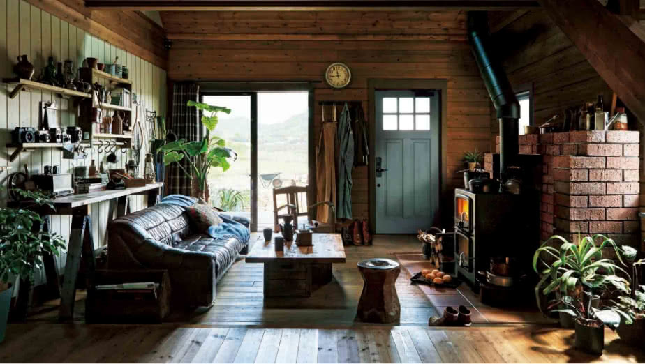 COUNTRY LOGの内観